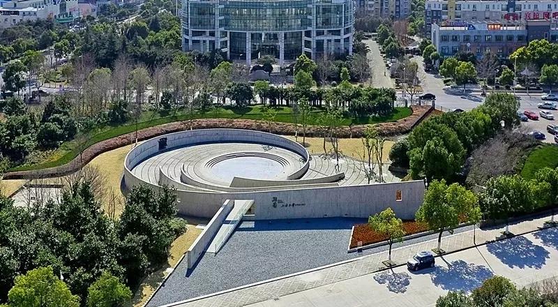 上海大学适合报考哪些专业,上海大学值得报考吗