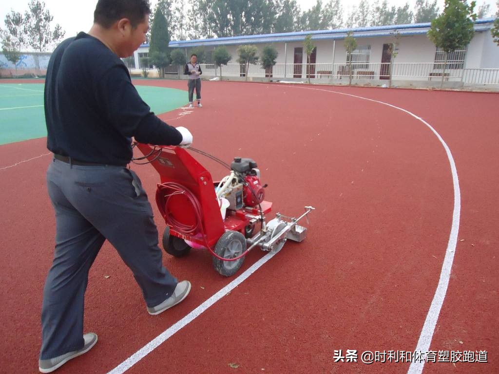 塑胶篮球场施工几天,篮球场跑道施工