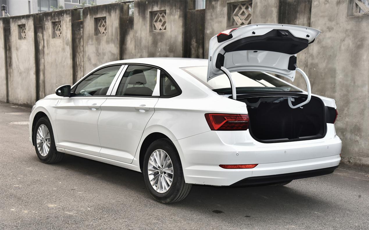 10万千万别买的车,10万买速腾能买三年左右的车吗