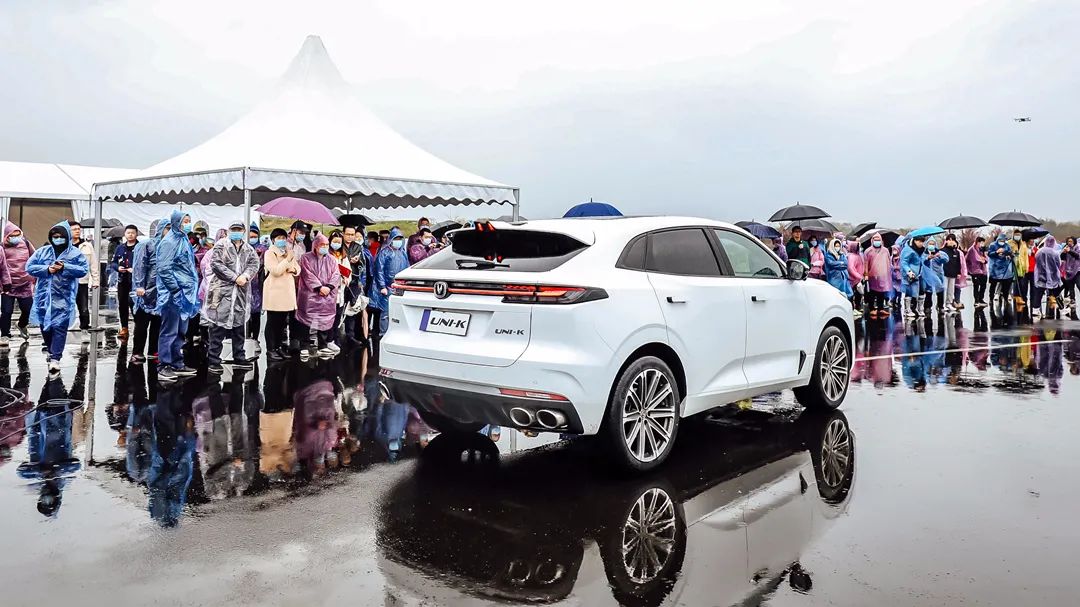 车主来当“验收员”,长安UNI-K行不行他们说了算