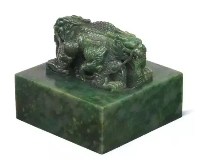 汉代玉熊拍卖记录,汉代黄玉熊有收藏价值吗