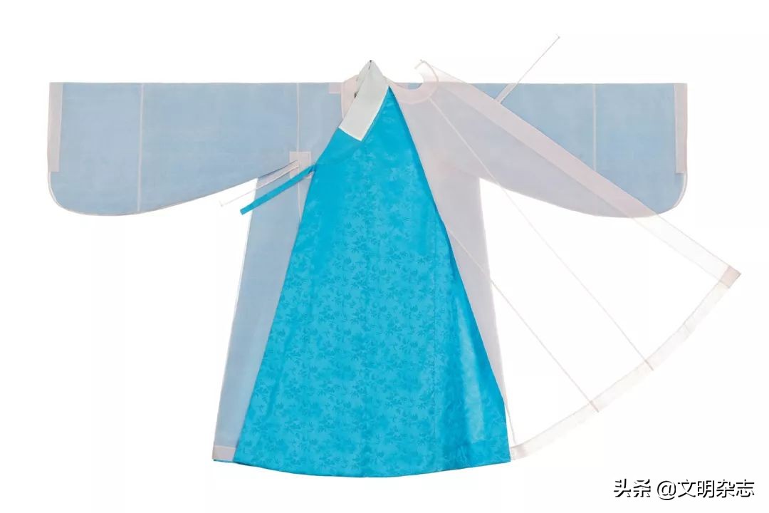 韩国传统高定服饰图片,一衣带水的韩语