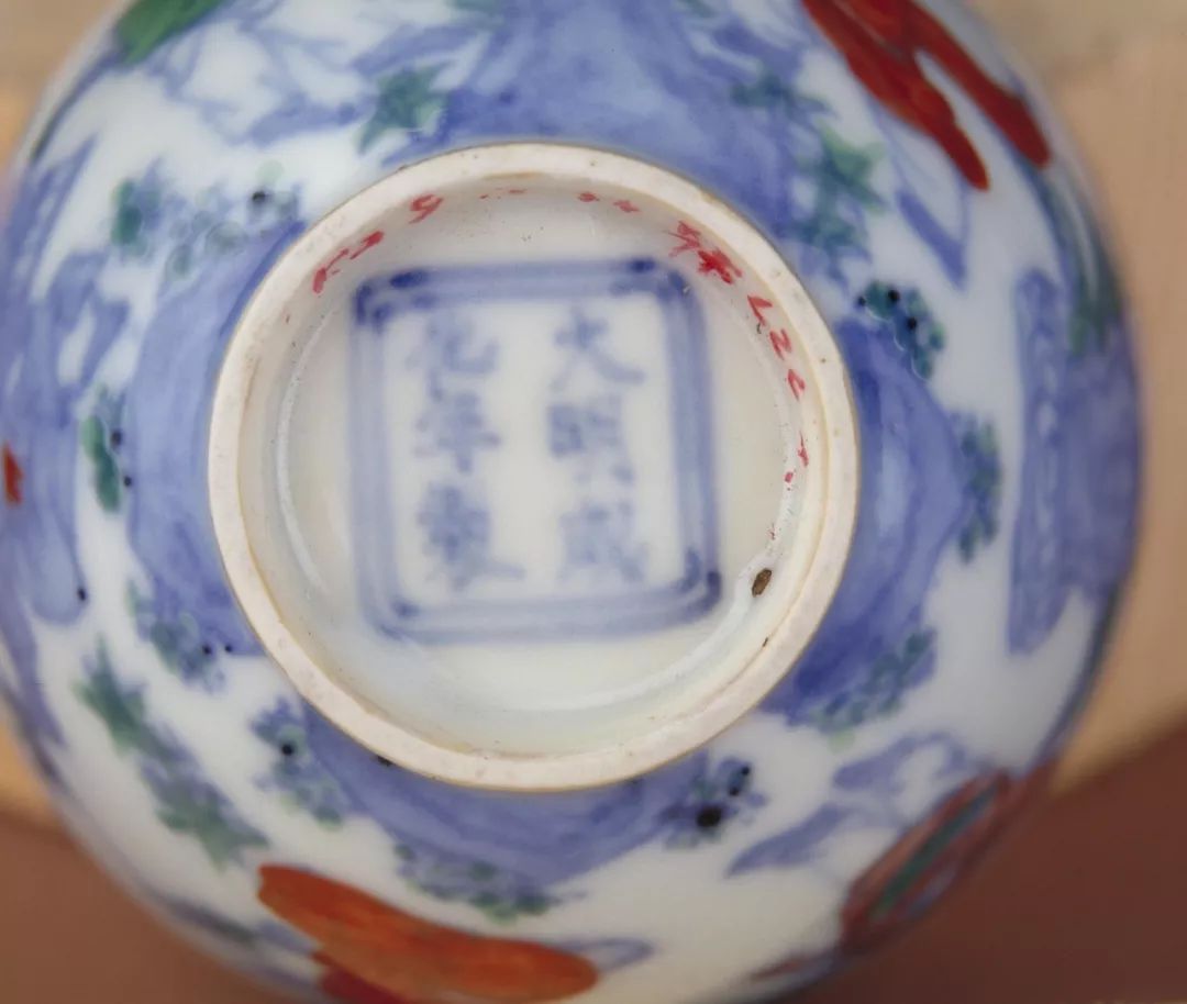 成窑无大器——成化斗彩瓷器品鉴！故宫博物院珍品陶瓷（第16期）