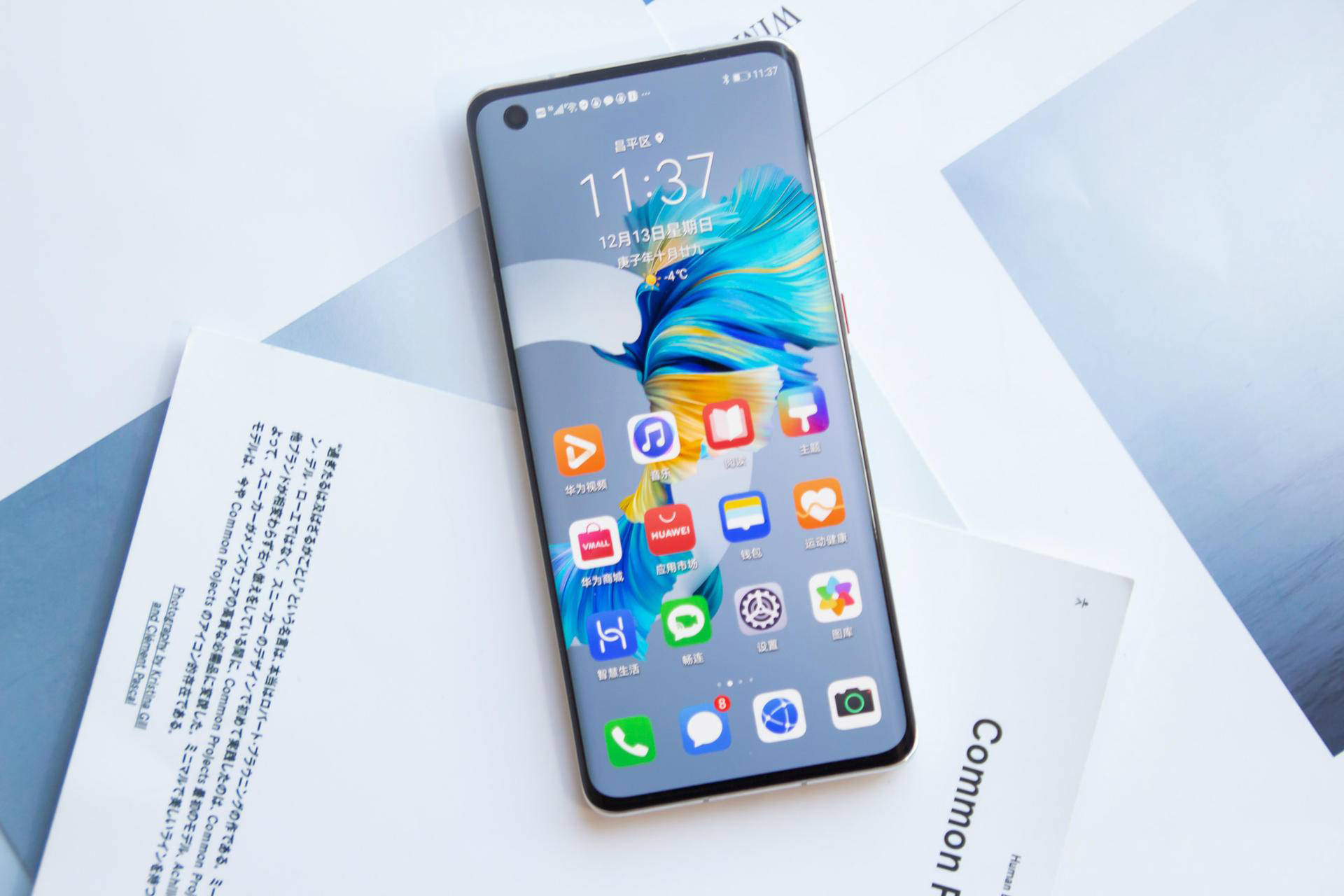 同样千元价位平板华为三星哪个好,同样的价格三星和华为哪个好