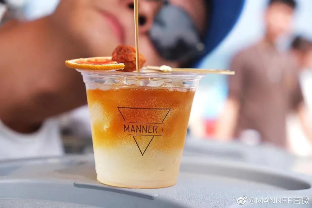 瑞幸复活！退市一年暴涨10倍，又要起高楼了？