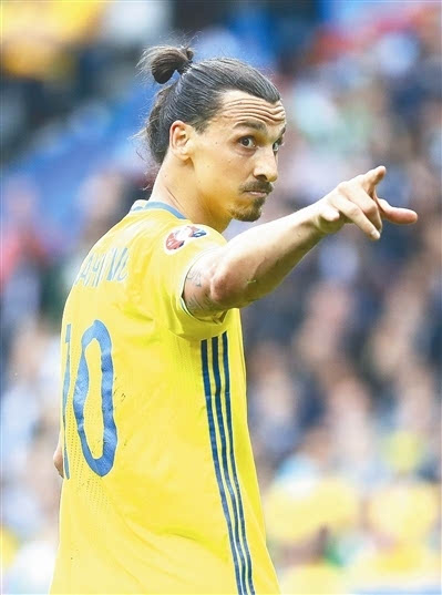 足球巨星一脚多大力,足球巨星踢球有多准