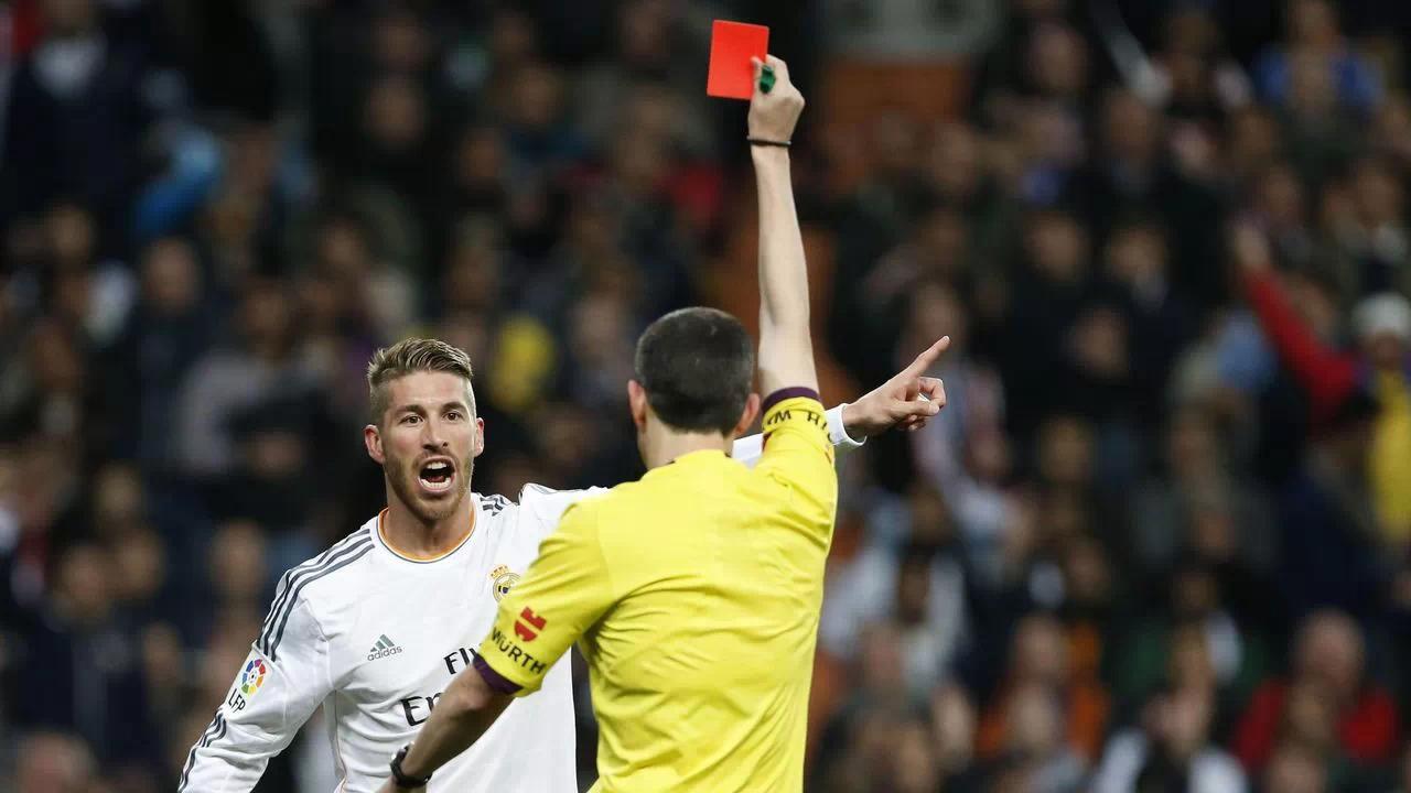 齐达内最后一次被罚下,齐达内红牌罚下