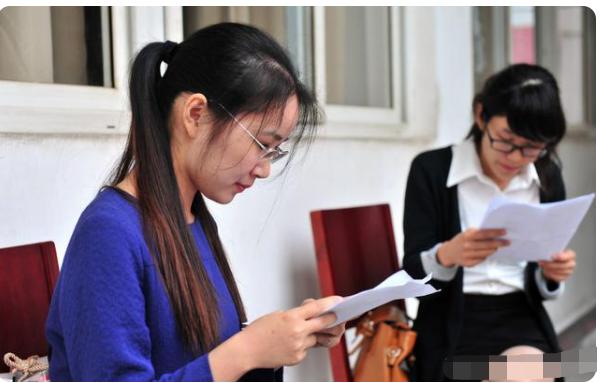 教师编制分到农村可以调动吗,教师正式编制没满5年能调动吗