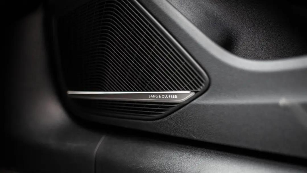 奥迪a5cabriolet敞篷版试驾,奥迪a5sportback