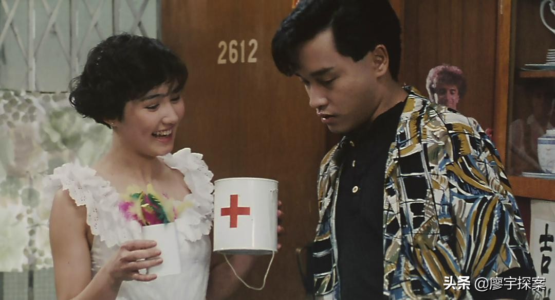 想不到他俩曾是夫妻,一位日籍香港女打星,一位靠演“浩南”翻身