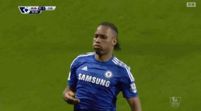 足坛滑跪庆祝集锦雨中航母,足坛滑跪罗本