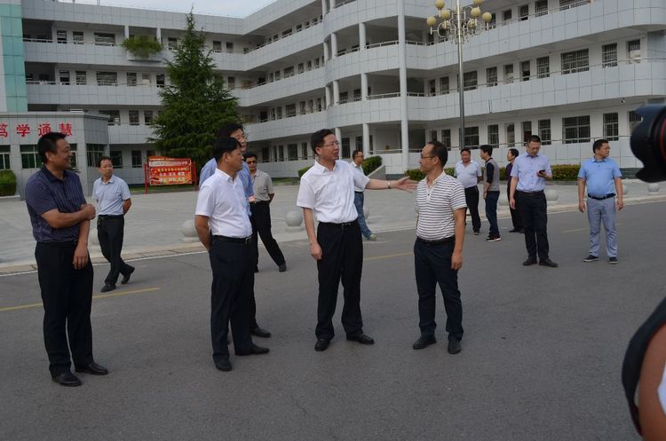 黄州城区中考多少分上黄高,黄州中考400分能上什么学