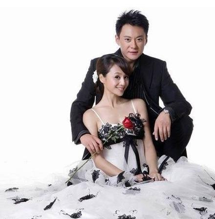 综艺大观谁主持过,综艺大观第一期主持人