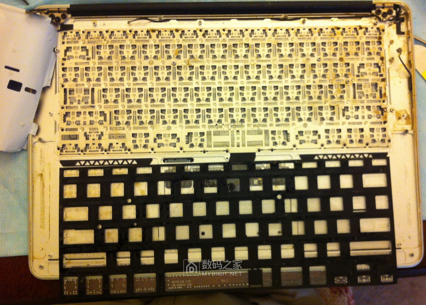 苹果笔记本macbookair7999,苹果笔记本11.6寸macbookaira1370