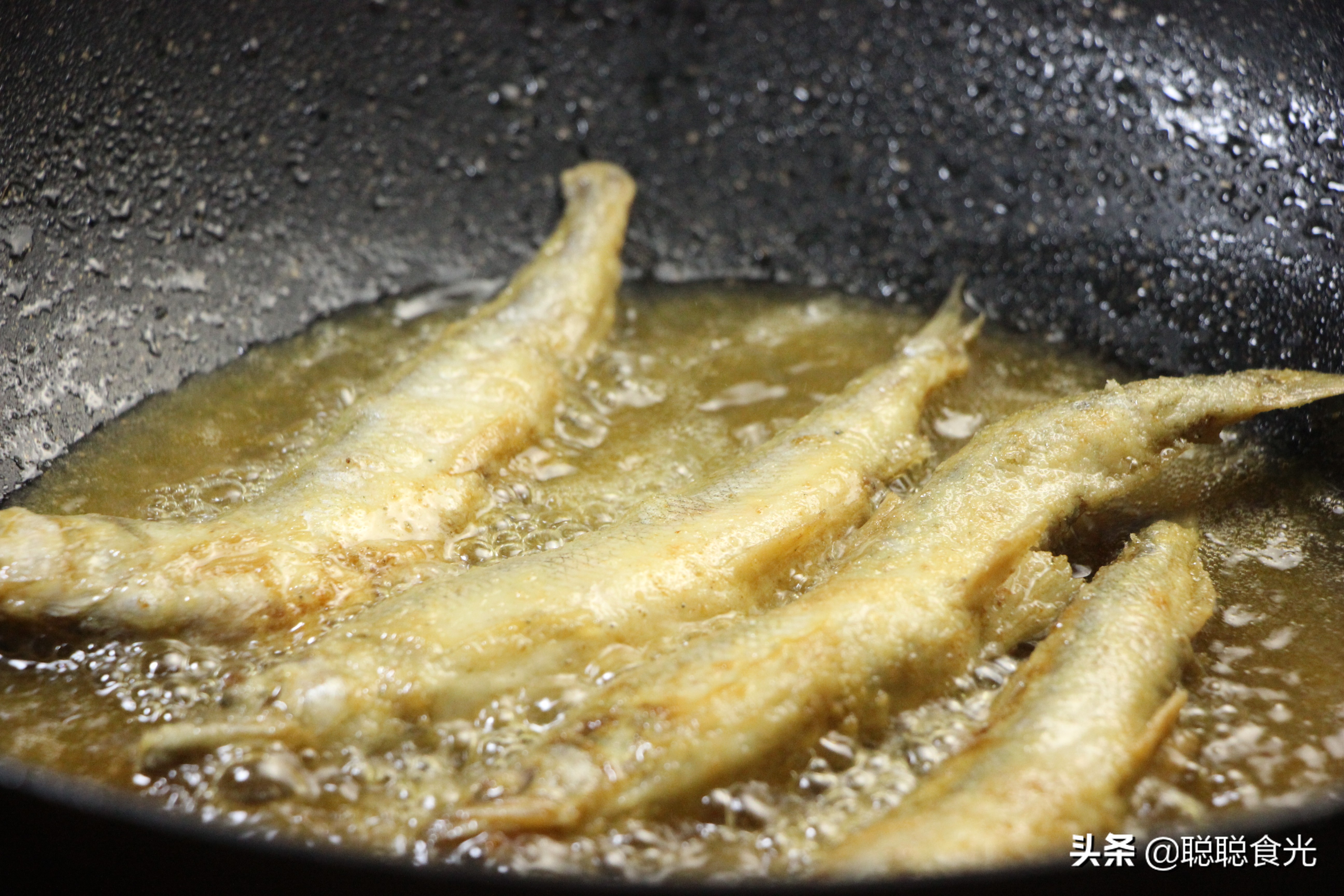 最适合香煎的鱼,煎出来的鱼不仅好吃而且不粘锅