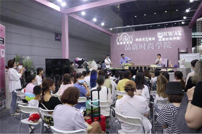 让人惊艳的花展,花展上看到的美到窒息