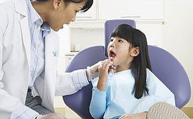 小朋友长蛀牙不能吃糖,儿童不吃糖也蛀牙是啥原因