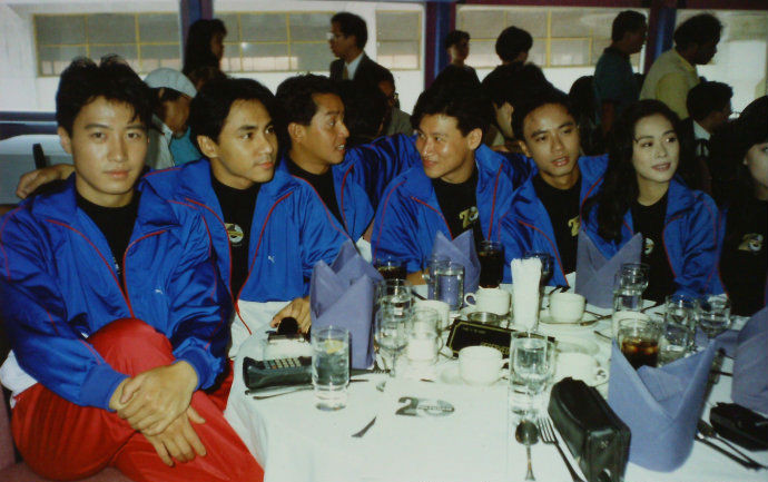 香江群音之书生无用•黄凯芹