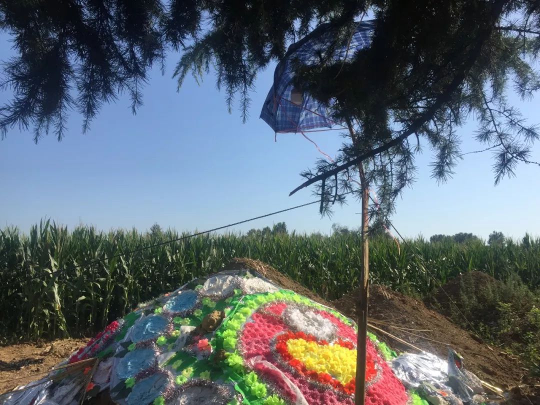 “阴婚”暗网20岁病故女孩10万元作底，价高者得