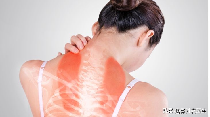 后背疼痛看骨科行吗,后背疼痛挂骨科还是内科