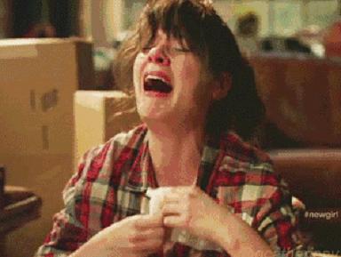 裤上黄黄的还有异味是怎么回事,裤内有淡黄分泌物无异味