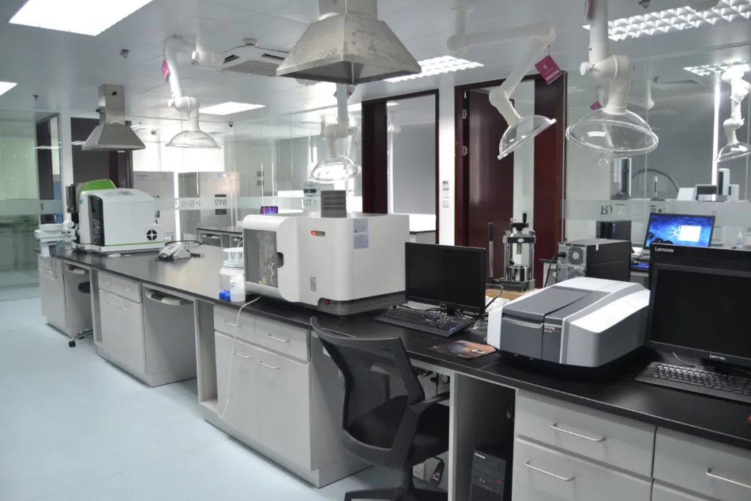 国货之光让肌肤发光,国货护肤品推荐美白淡斑补水平价