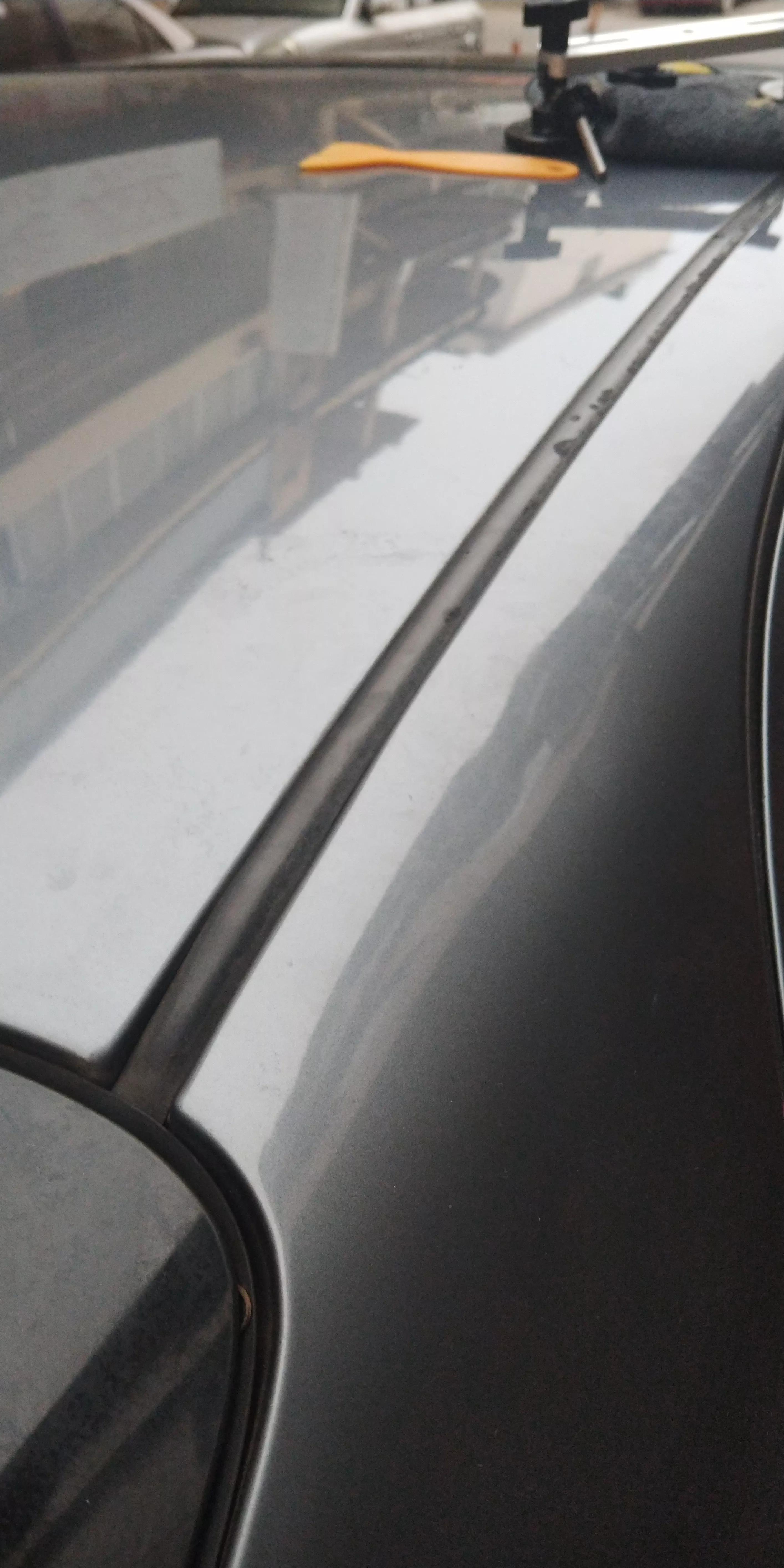 自己动手修复车翼子板凹坑,车顶凹陷修复收费标准