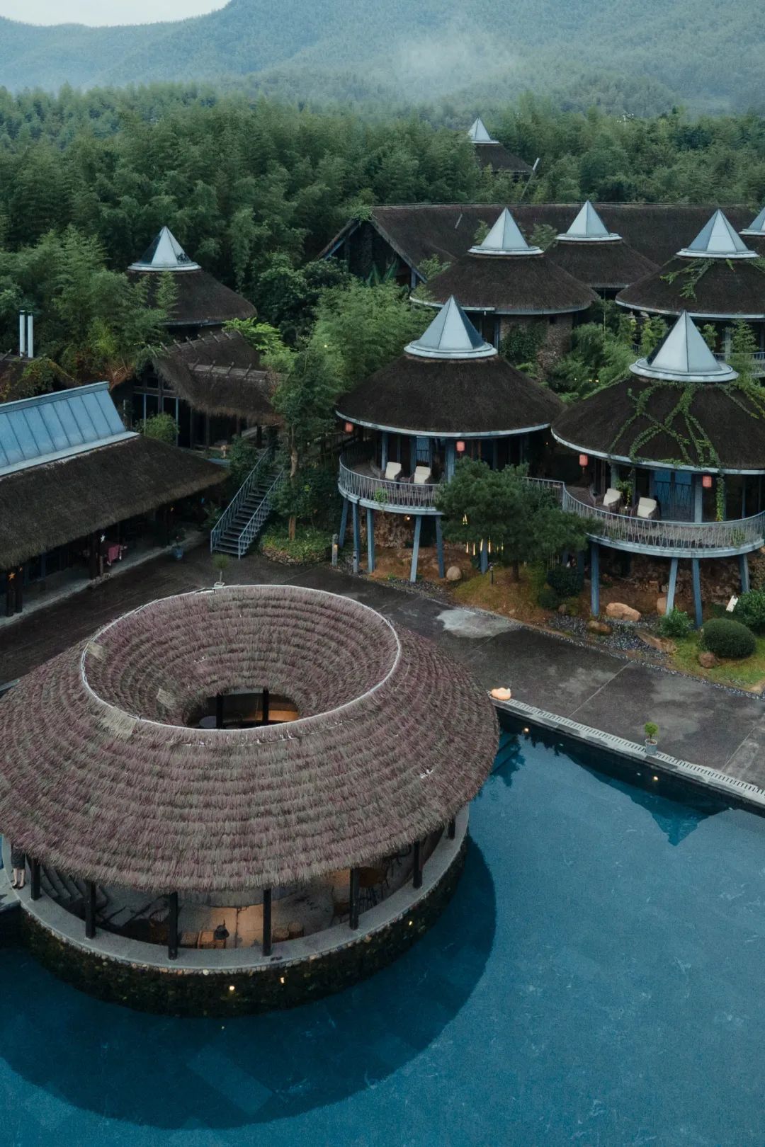 巴厘岛绿野仙踪,巴厘岛住进星空顶梦幻蘑菇屋