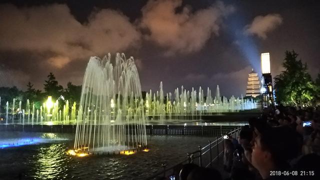 西安事变张学良公馆游玩攻略,张学良西安纪念馆附近有啥玩的