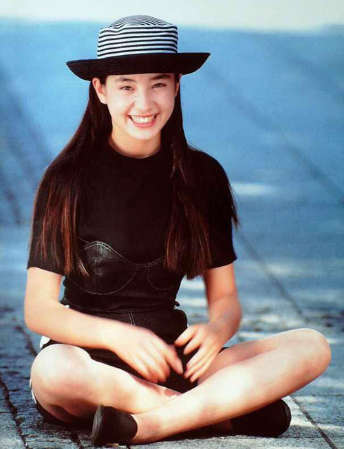 宫泽理惠11岁照片,宫泽理惠亲妈