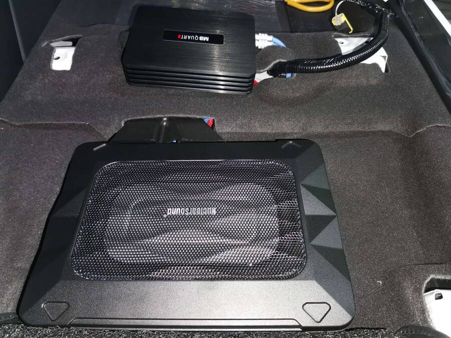 本田crv改装音响荣昌,crv音响隔音改装方案