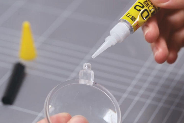 宝宝玩502胶水弄到手上怎么去除,大量502胶水弄到手上起泡了怎么办