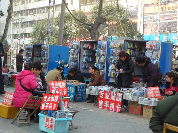 摆摊小玩意好物推荐,秋天摆摊适合卖什么小玩意