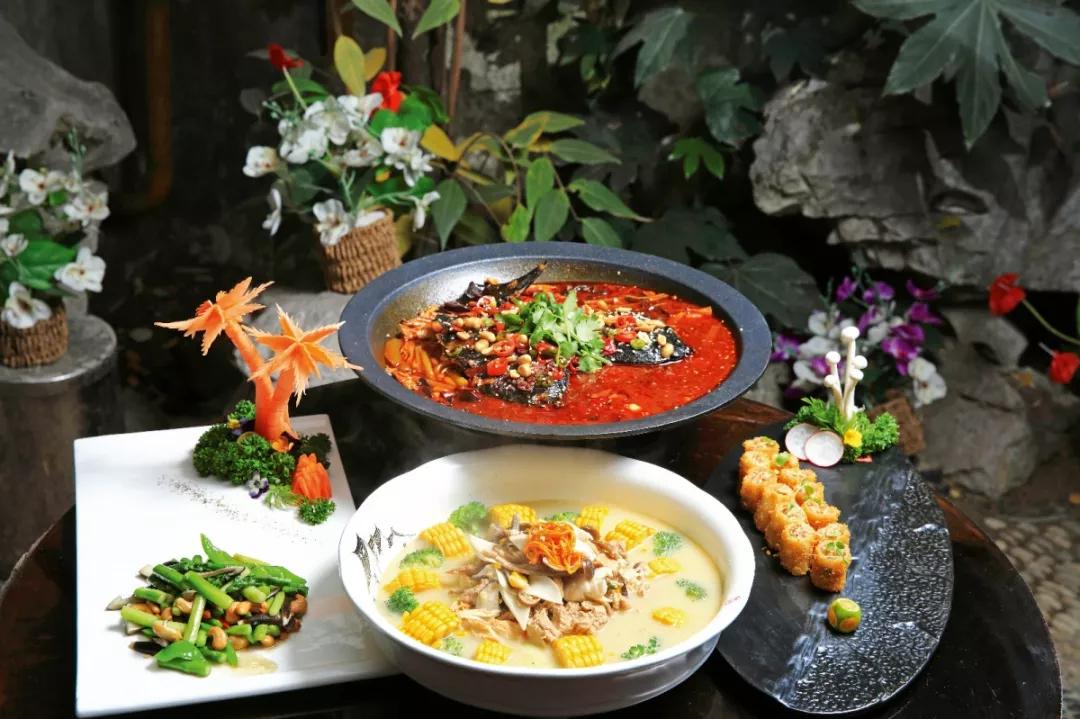 吃为人生第一大事，跟着周刊走近祖国各地的年夜饭吧