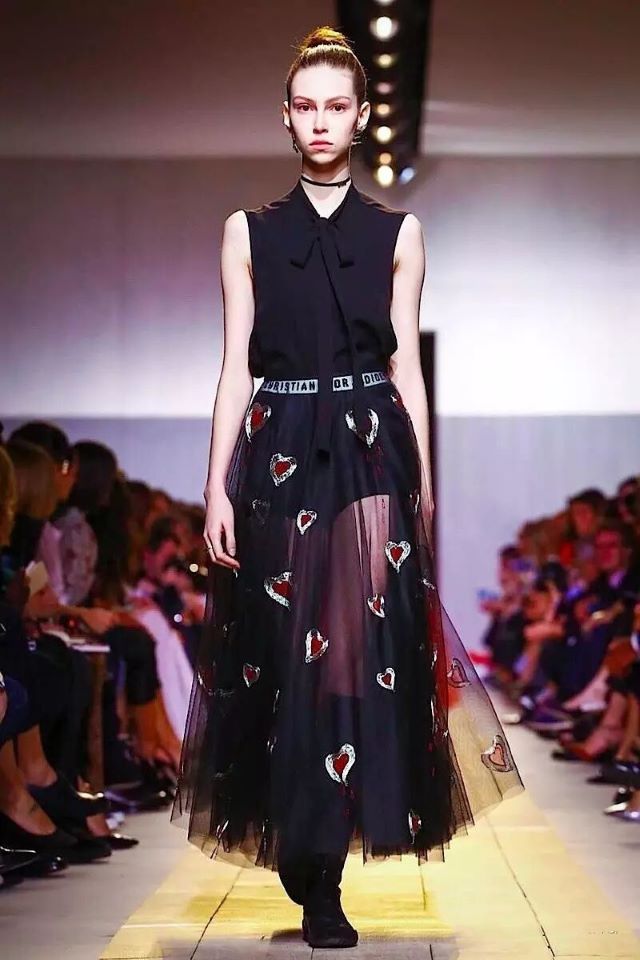 陈红为什么穿衣服好看,陈红才