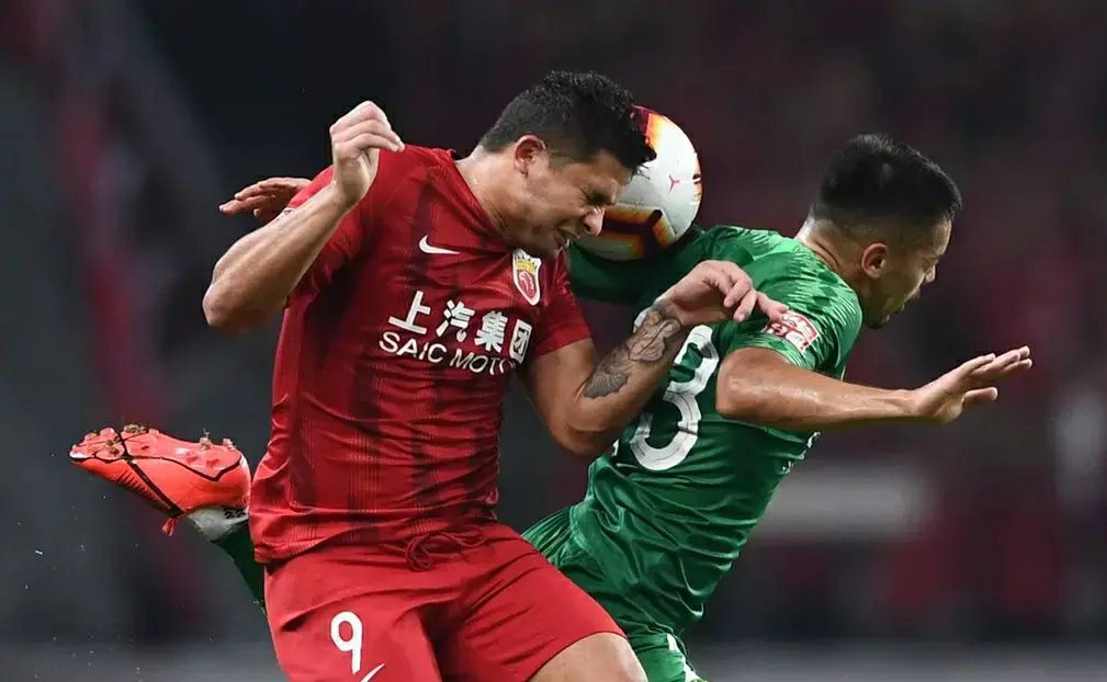 外媒谈中国归化运动员,足球归化前景怎样