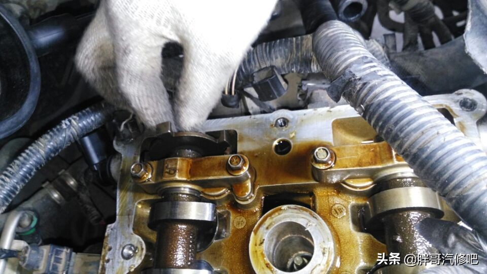 名爵mg3进气凸轮轴延迟的原因,名爵mg3进气凸轮轴位置在哪里