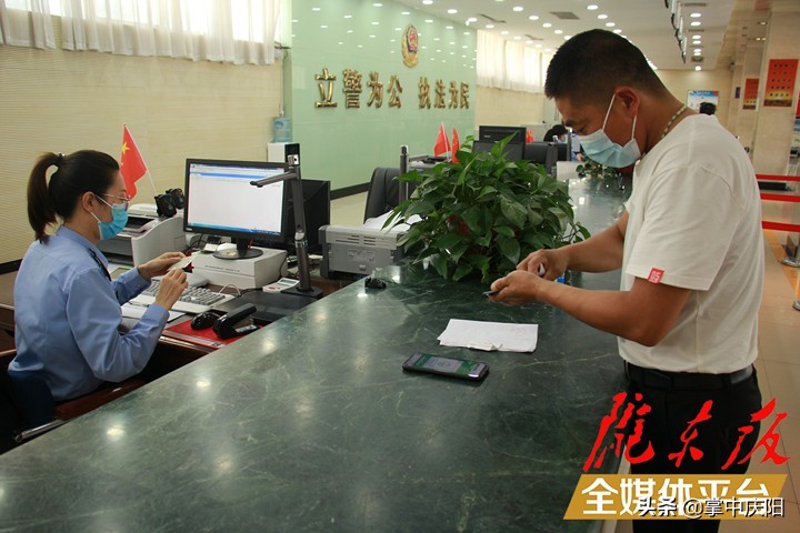 超过机动车驾驶证有效期一年未到,机动车驾驶人驾驶证有效期多少日