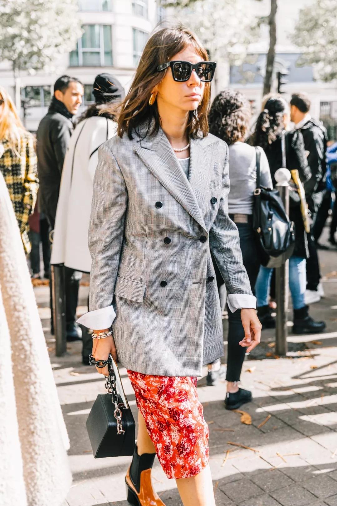 衣服这样穿减龄有气质而且大气,衣服这样穿显高又时髦