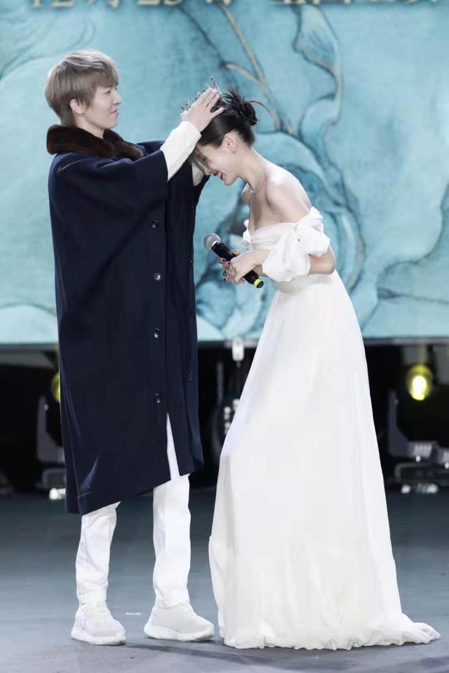 王子文郭敬明身高差,王子文郭敬明身高