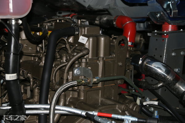 自卸拉木头神器,山区拉木头神器