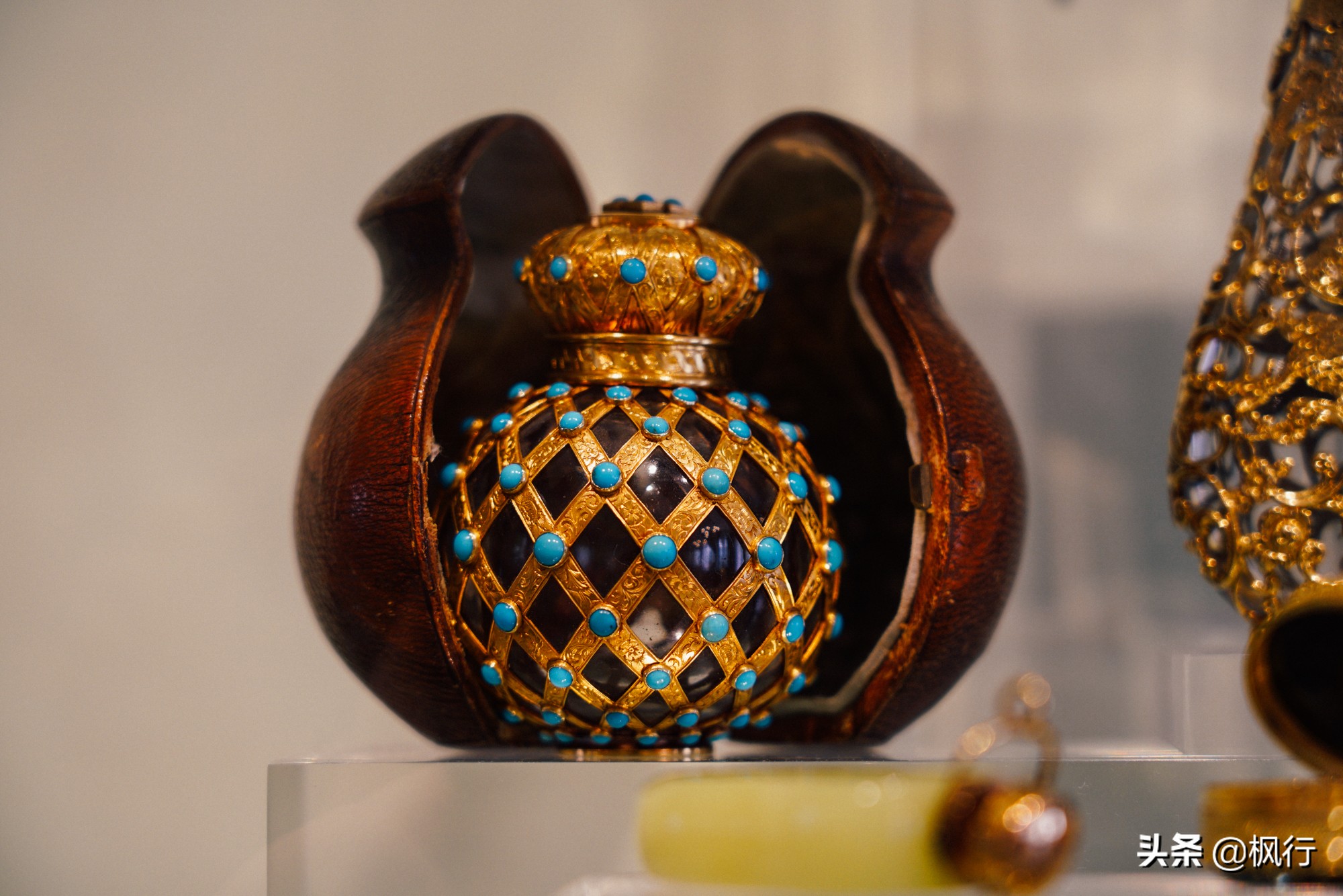 比巴黎浪漫还安全，南法海边的这几个风情小镇，好莱坞电影取景地