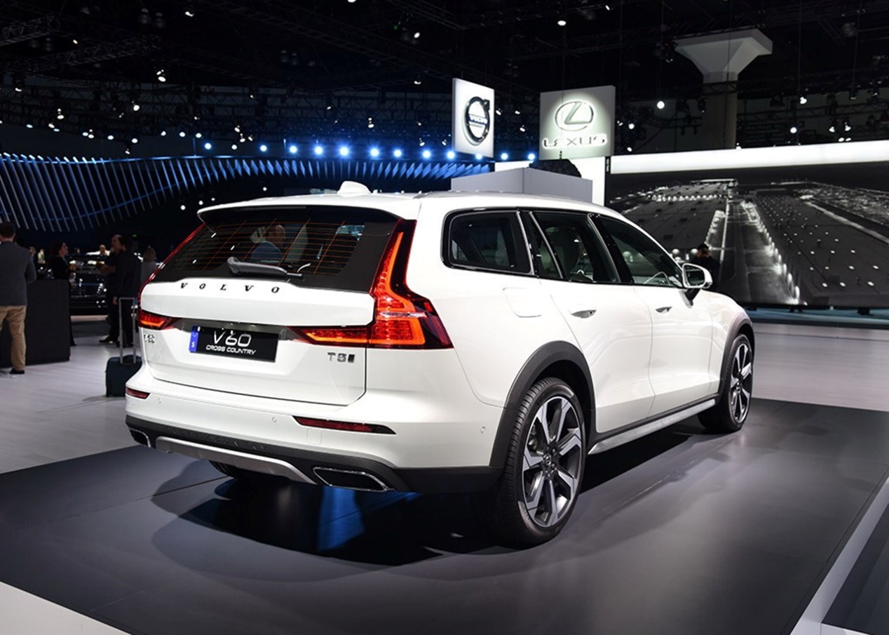 全新沃尔沃v60实拍图曝光,全新沃尔沃v60曝光