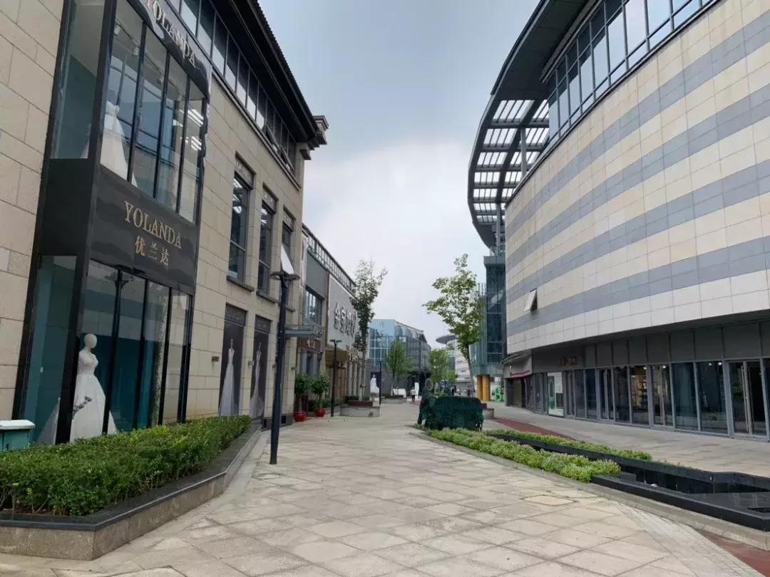 苏州有几个婚纱基地,苏州婚纱城和婚纱一条街地址