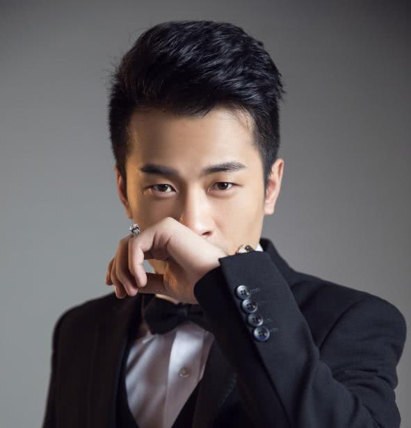 网红捐1亿5000万 (网红捐1.5亿后续)