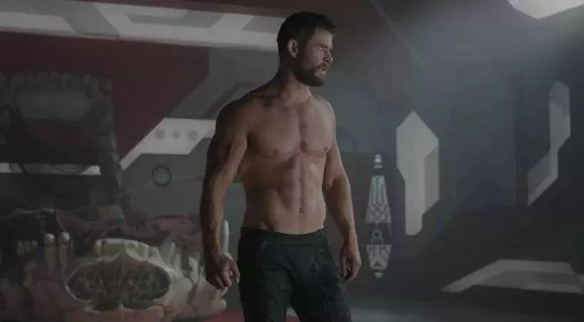 美队复联4雷神之锤,复联4美队背头