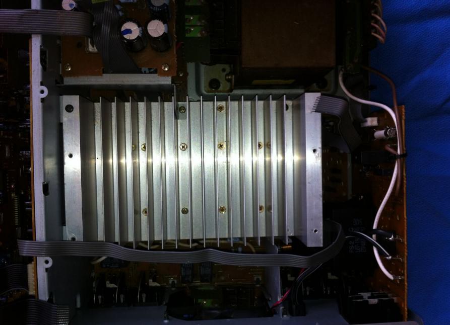 修一台建伍高端功放内部线路不亚于一台黑白电视机