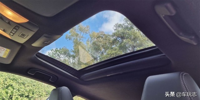 2021款丰田卡罗拉cross测试,日版丰田卡罗拉cross试驾