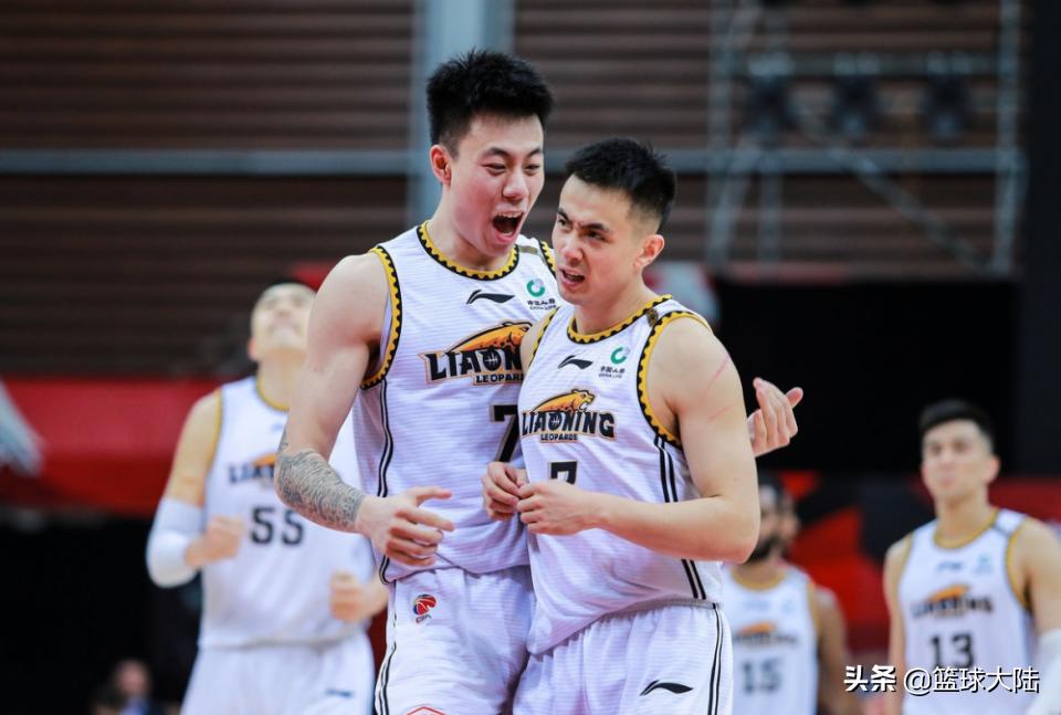 辽篮今天首发球员名单,辽篮现有阵容对比18赛季首冠阵容