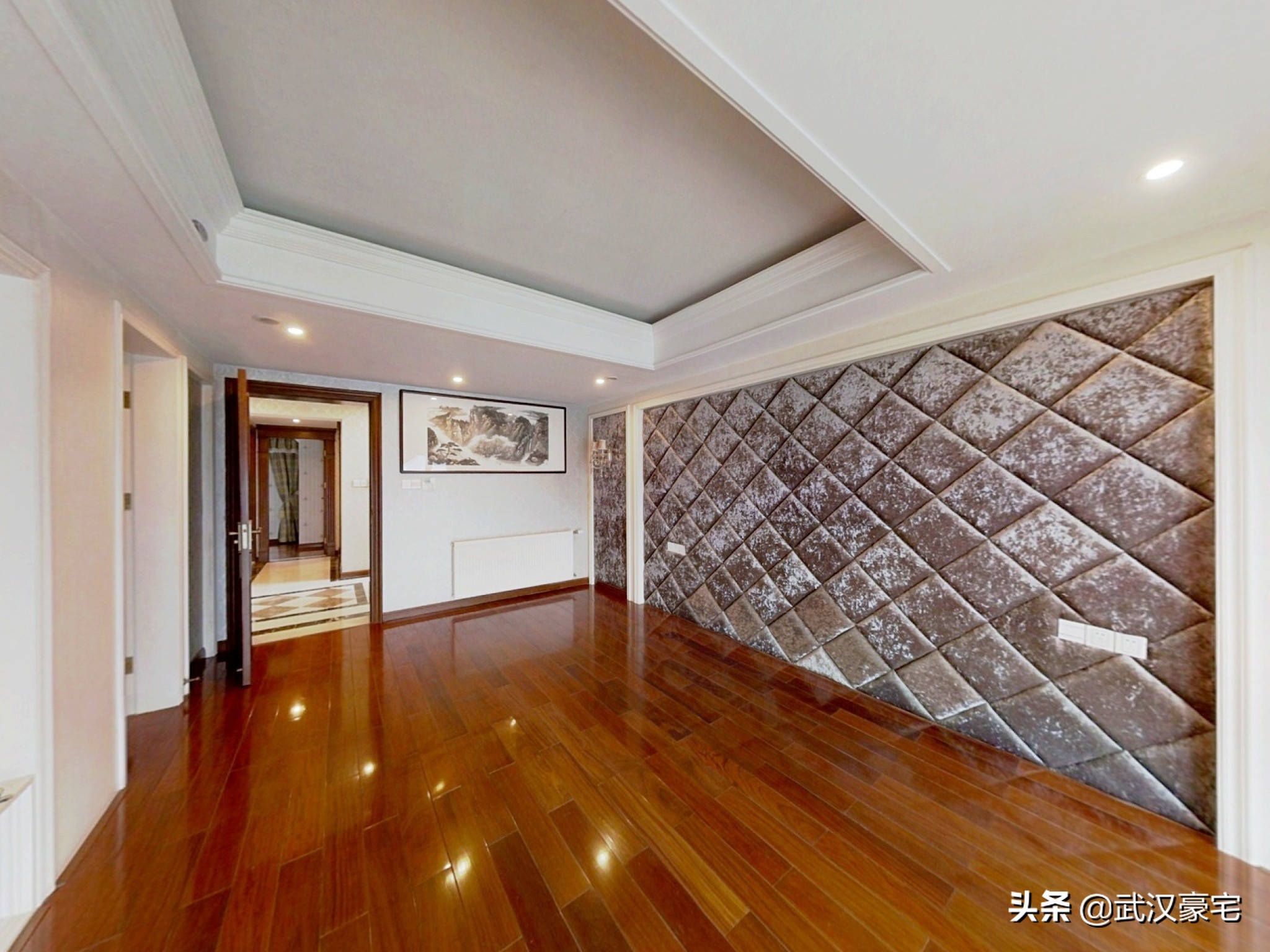 只要1100W万科高尔夫二期别墅边户院子大